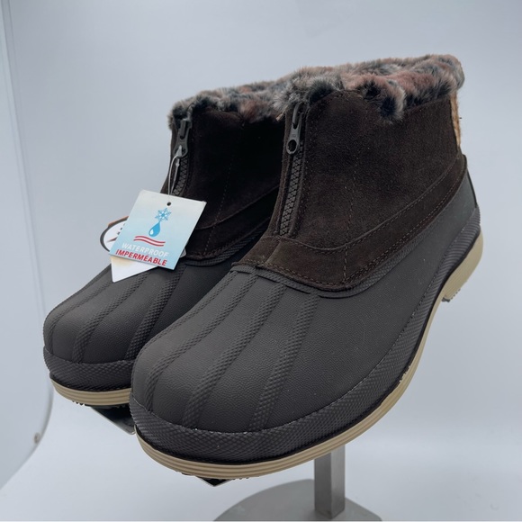 propet lumi ankle zip